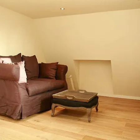 Prince Apartment *